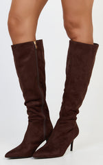 Verali-Bessie Boots in Brown Suede