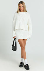 Marge Jumper - Oversized Cable Knit Crew Neck Jumper in White