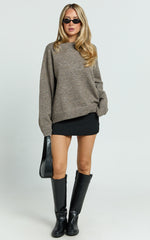 Amanda Jumper - Crew Neck Long Sleeve Knit Sweater in Mushroom