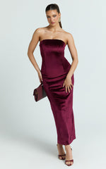 Cartia Midi Dress - Velvet Strapless Bodycon Dress in Wine