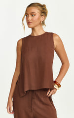 Makenna Top - Crinkle Shell Top in Chocolate