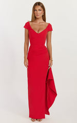 Skye Maxi Dress - V Shaped Neckline Short Sleeve Dress in Red