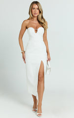 Wendy Midi Dress - Strapless Sweetheart Neckline Fitted Side Split Dress in White/Black